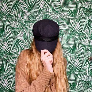 Messanger Hat